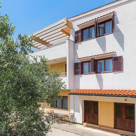 Apartment Promona Drniš Exteriér fotografie