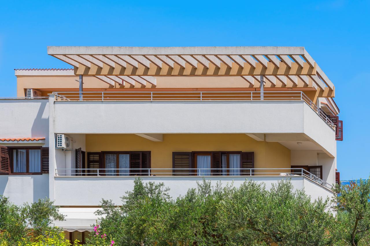 Apartment Promona Drniš Exteriér fotografie