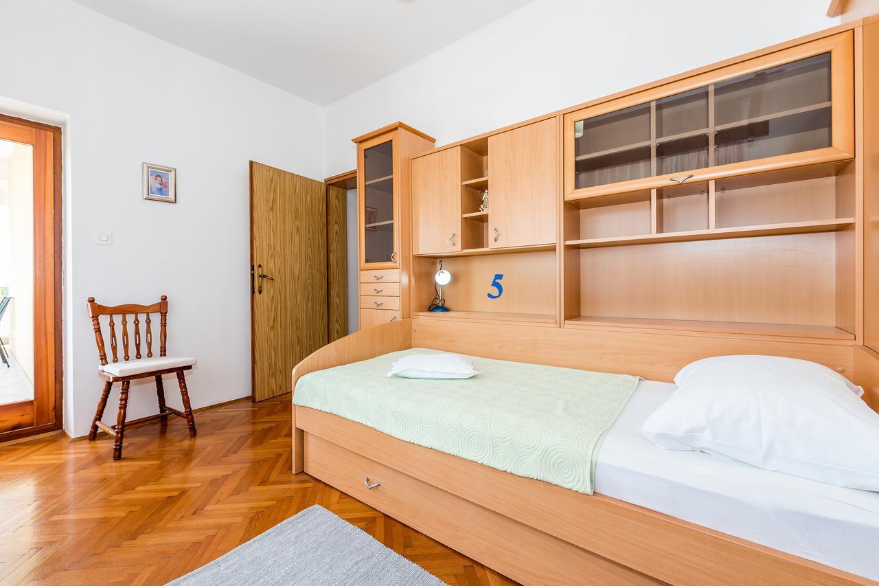 Apartment Promona Drniš Exteriér fotografie